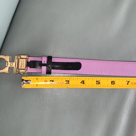 Salvatore Ferragamo Gancini Reversible Leather Belt - Picture 10 of 11